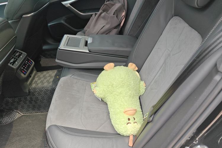 Used Audi A6L 2021 45 TFSI Prestige Dynamic Edition Left Rear Seat