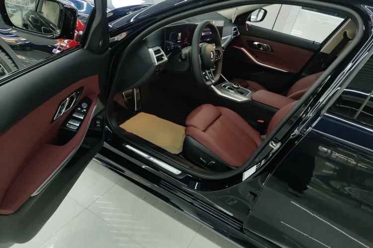Used BMW 3 Series 2025 330Li M Sport Shadowline Package
