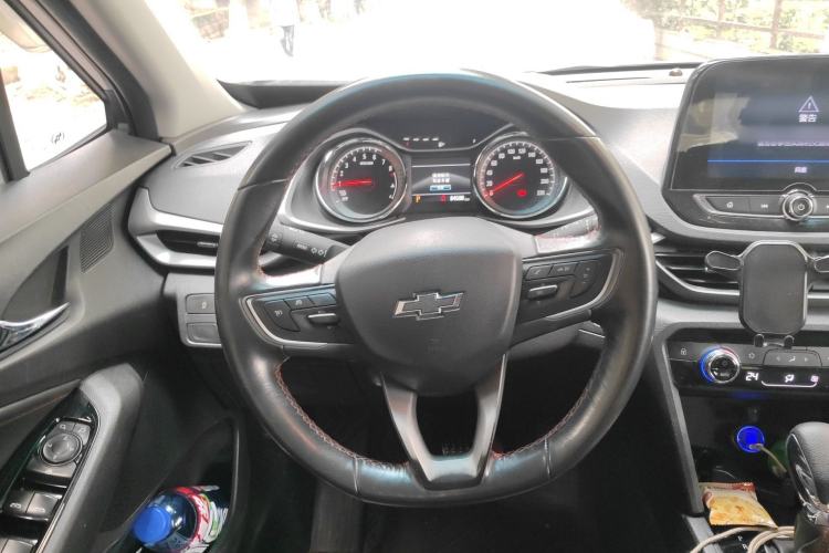 Used Chevrolet Orlando 2018 Redline 530T Automatic Enjoyment Edition (5+2 Model) – China V Standard Steering Wheel