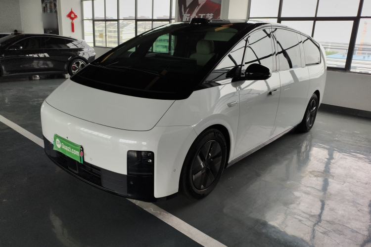 Used Li Auto MEGA 2024 Ultra Model