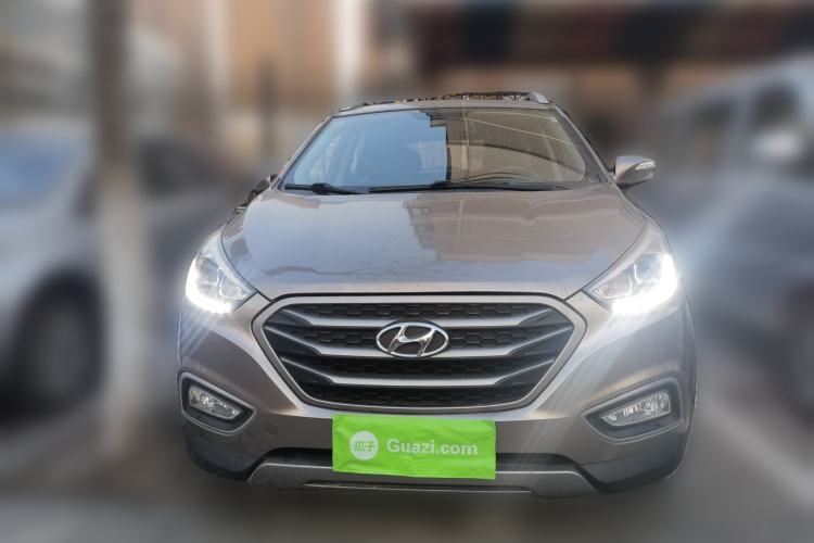 Used Hyundai ix35 2013 2.0L Automatic Two-Wheel Drive Smart GLS China IV Standard