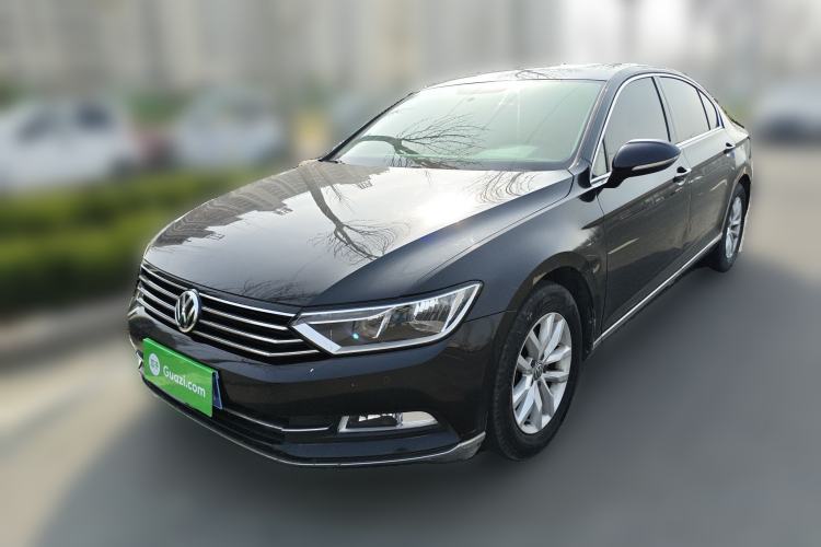 Used Volkswagen Magotan 2017 280TSI DSG Comfort Model