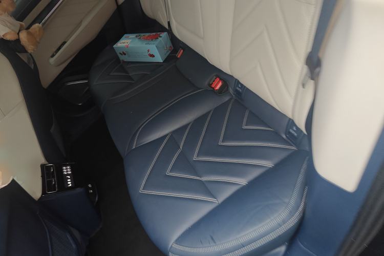 Used Zeekr 001 2021 Ultra-Long Range Dual-Motor YOU Version
