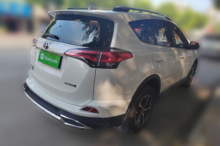 Used Toyota RAV4 2016 2.0L CVT Two-Wheel Drive Urban Edition China V Standard