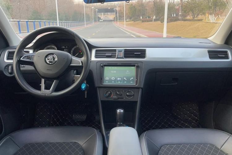 Used Skoda Rapid Spaceback 2019 Revised Version 1.5L Automatic Comfort Edition China V Standard