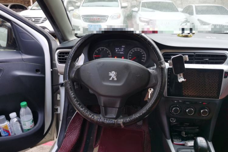 Used Peugeot 301 2018 1.6L Manual Comfort Edition Steering Wheel