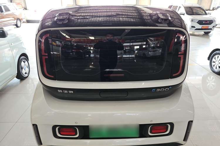 Used Baojun E300 2020 Plus Starry Intelligence Edition
