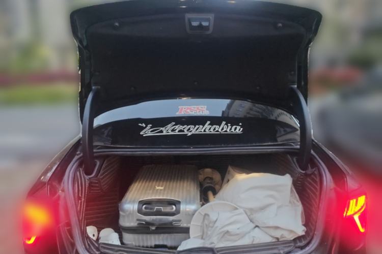 Used Lynk & Co 03 2020 1.5TD DCT JingPro Edition
