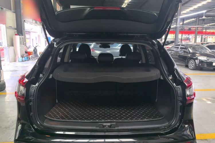 Used Nissan Qashqai 2023 Classic 2.0L CVT XV Comfort Edition Trunk