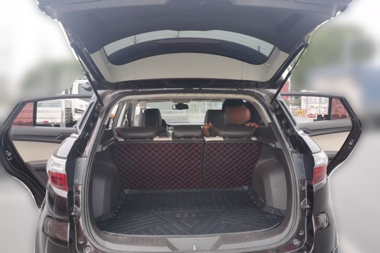 Used JMC Yusheng S330 2016 1.5L GTDi Automatic All-Wheel-Drive Flagship Edition
