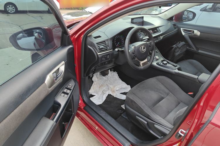 Used Lexus CT 2014 CT200h Comfort Edition Monochrome Driver Seat