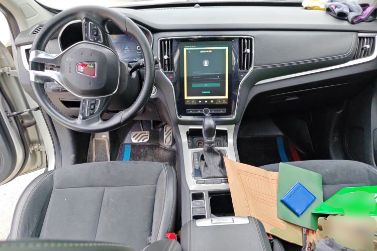 Used Roewe RX5 New Energy 2017 eRX5 50T Hybrid Connected Prestige Flagship Edition Center Console