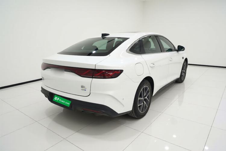 Used BYD Qin L 2025 DM-i Smart Drive 120KM Leading Model Rear Right 45 Deg