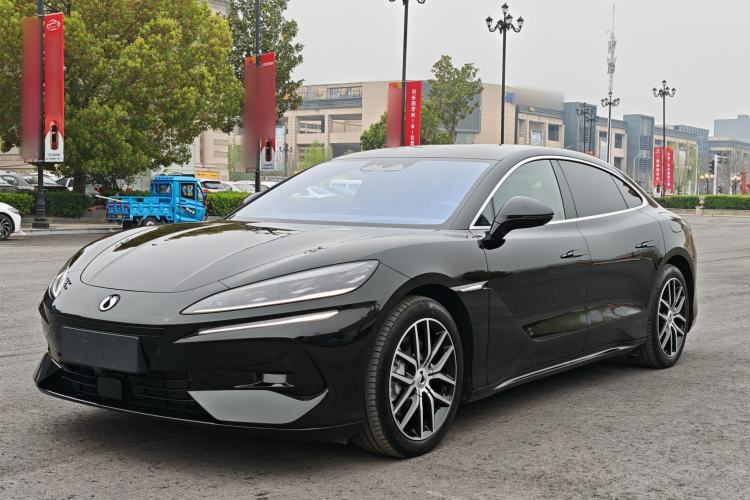 Used Denza Z9 2024 1100 km Four-Wheel Drive Max Version