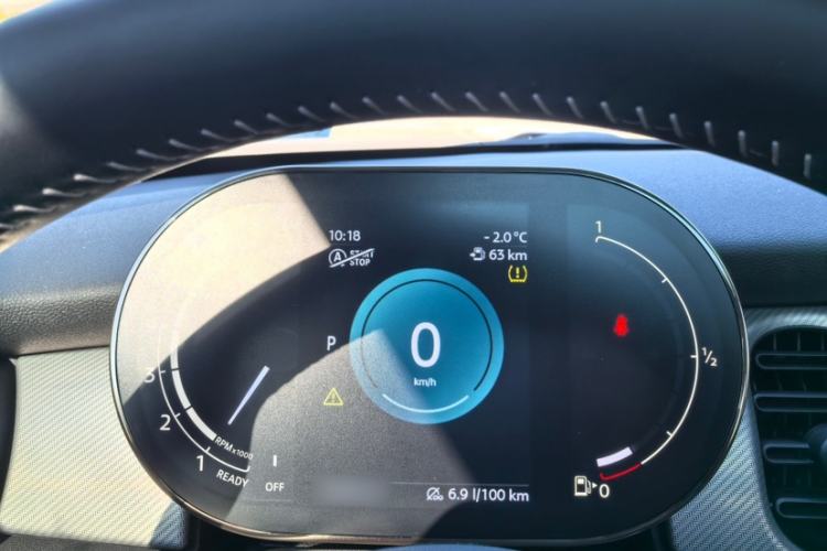 Used MINI MINI 2022 Updated 1.5T COOPER Artist Five-Door Edition