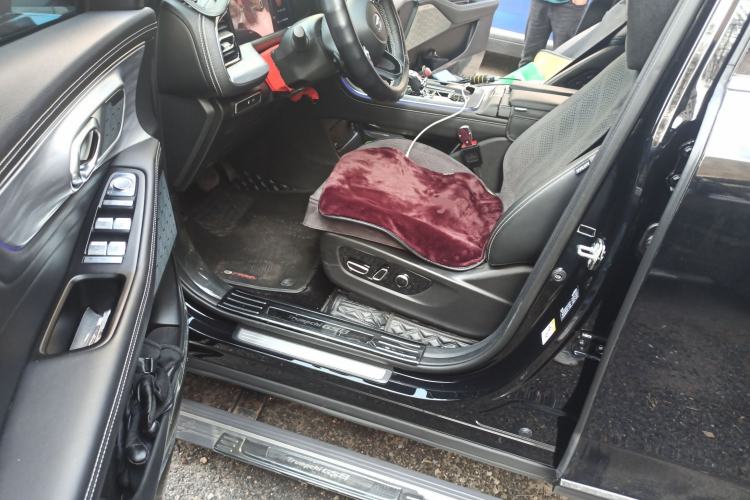 Used GAC Trumpchi GS8 2022 LINGHANG Series 2.0 TGDI Two-Wheel-Drive Luxury Edition (7 Seats) Driver Seat