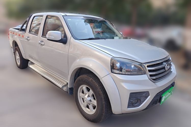 Used Great Wall Wingle 5 2017 2.4L European-spec Gasoline 2WD Elite Model with Big Double Cab – 4G69S4N
