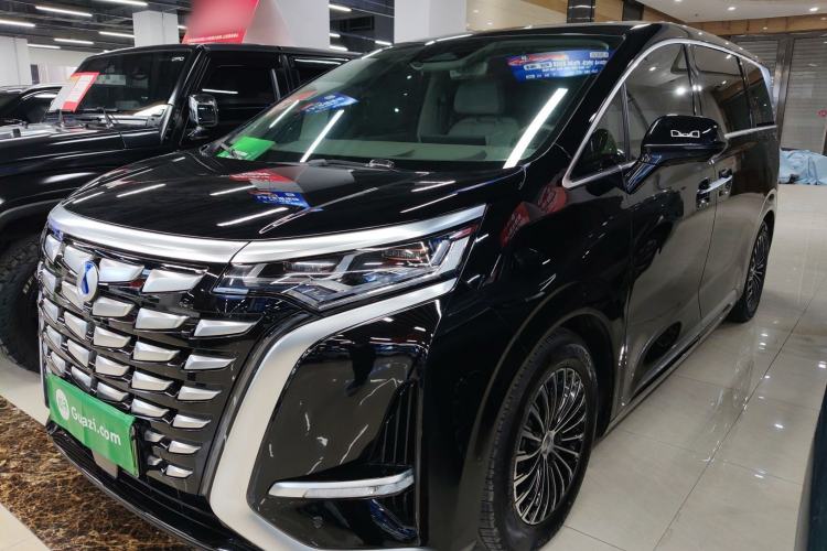 Used Denza D9 2022 DM-i 970 Four-Wheel Drive Flagship Model