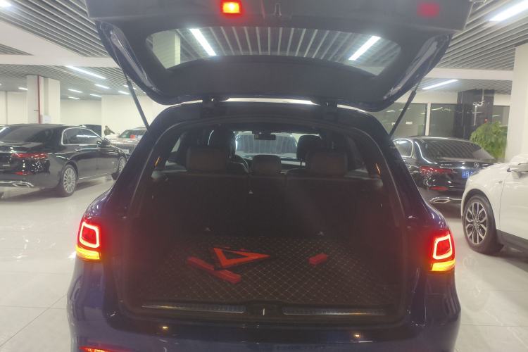 Used Mercedes-Benz GLC 2022 Second Facelift GLC 260 L 4MATIC Luxury Edition