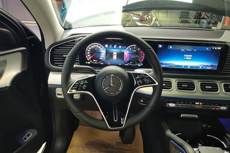 Used Mercedes-Benz GLE Coupe 2024 GLE 350 4MATIC Coupe SUV Fashion Model