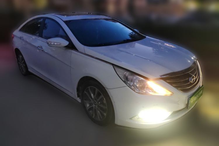 Used Hyundai Sonata 2014 2.0L Automatic Luxury Edition
