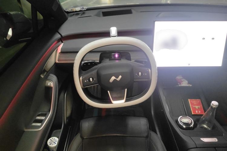 Used ONVO L60 2024 60 kWh All-Wheel Drive
