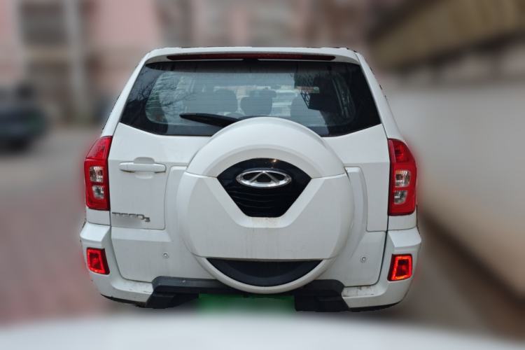 Used Chery Tiggo 3 2015 1.6L CVT ZhiShang Commemorative Edition
