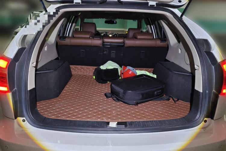 Used BYD Tang New Energy 2015 2.0T Four-Wheel-Drive Flagship Model
