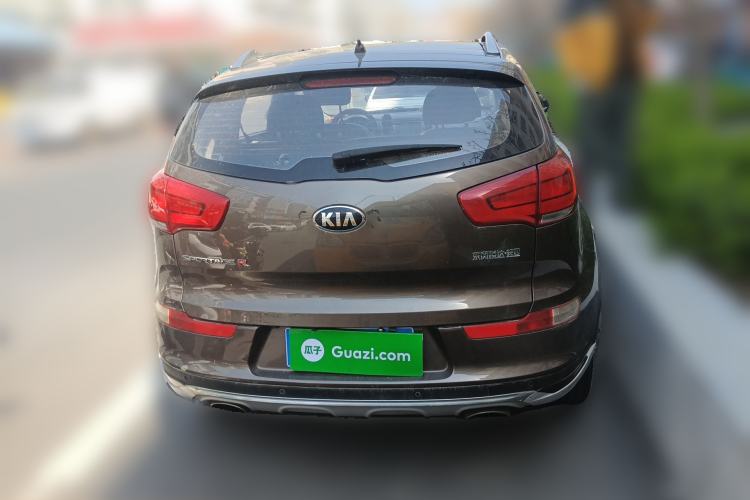 Used Kia Sportage R 2015 2.0L Automatic Two-Wheel Drive DLX Model Exterior 4