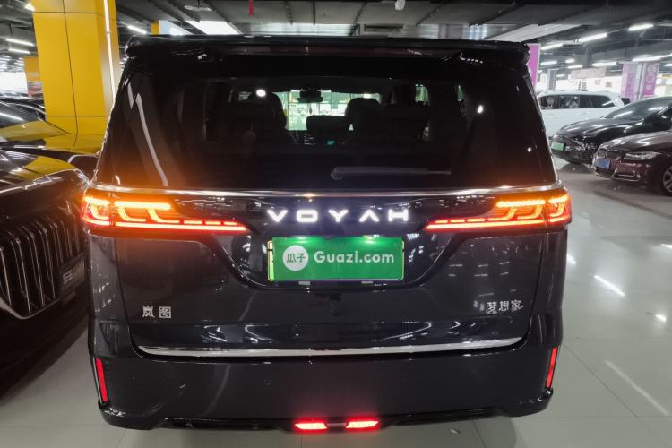 Used VOYAH Dream 2025 PHEV Four-Wheel-Drive Flagship Kunpeng Edition
