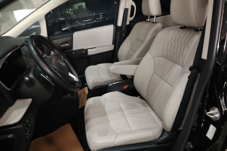 Used Honda Elysion 2024 2.0L eHEV Luxury Edition
