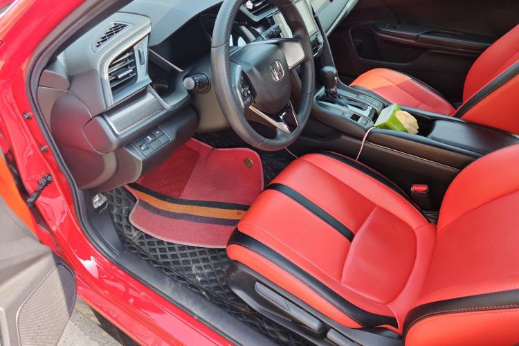 Used Honda Civic 2021 HATCHBACK 220TURBO CVT New Trendsetter
