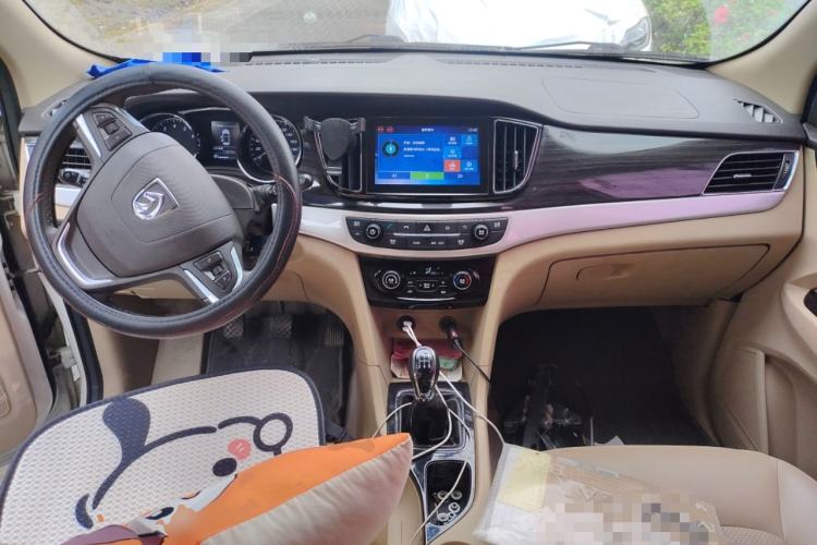 Used Baojun 730 2016 1.5L Manual Luxury Edition 7 Seats