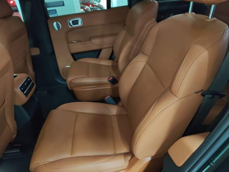Used Li Auto L8 2023 Max model — 17