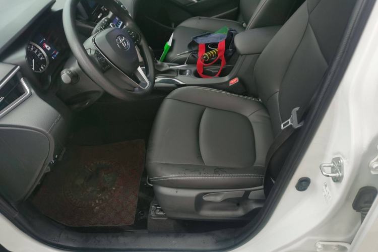 Used Toyota FRONTLANDER 2022 2.0L CVT Luxury Edition