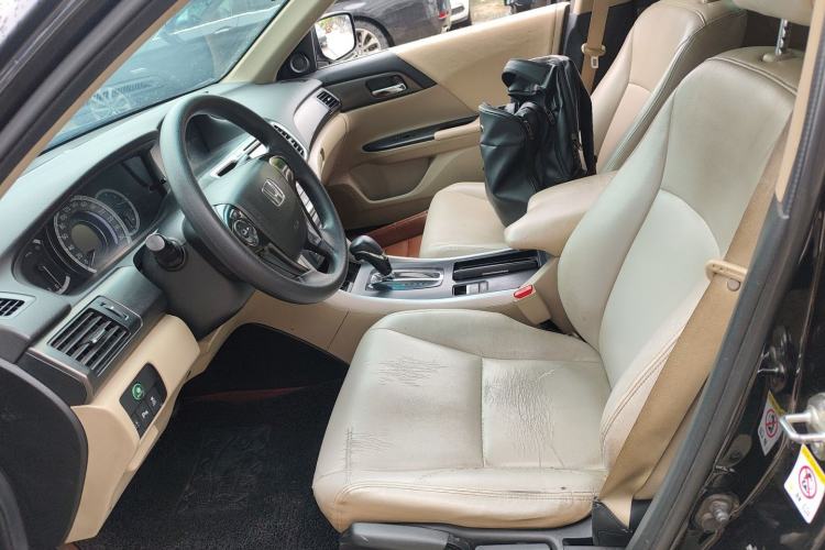 Used Honda Accord 2014 2.0L LX Comfort Edition Left Front Seat