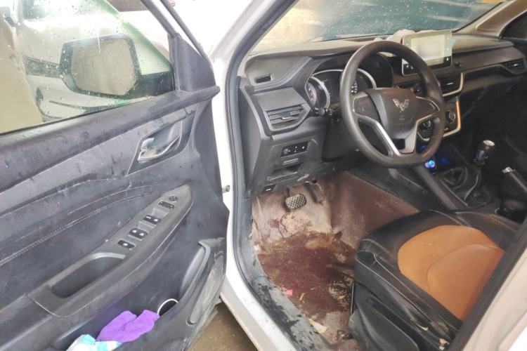 Used Wuling Hongguang S3 2019 Automatic Clutch Version 1.5L Manual Comfort Model China V Standard Driver Seat