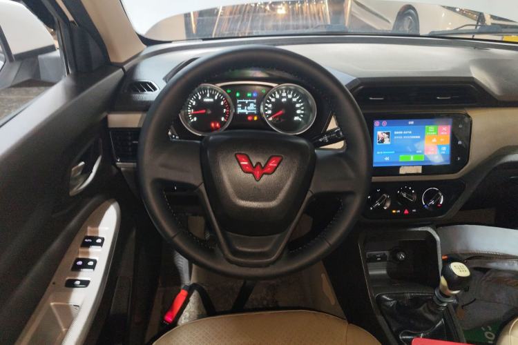 Used Wuling Hongguang 2021 1.5L Facelifted S Comfort Version with Electric Power Steering LAR