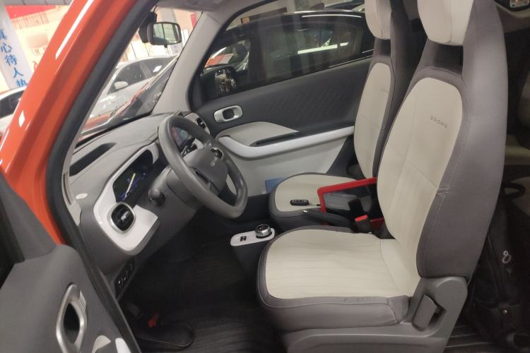 Used Geely Galaxy Panda 2025 210km Panda Rider Left Front Seat