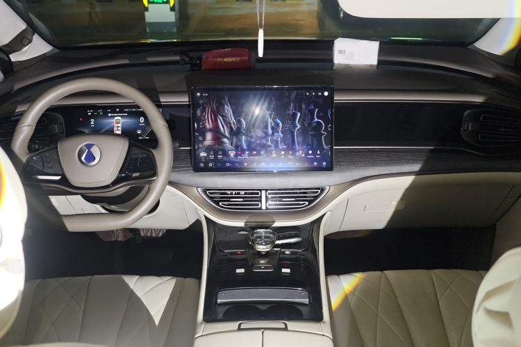 Used Denza D9 2022 DM-i 970 Four-Wheel Drive Flagship Model