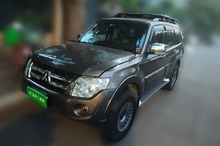 Used Mitsubishi Pajero 2014 3.0L Elite Edition Guazi used car, China used car export, Used car for sale, Used  cars, Cheapest cars for sale