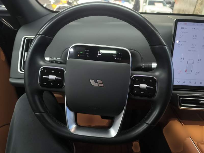 Used Li Auto L7 2023 Air model — 10