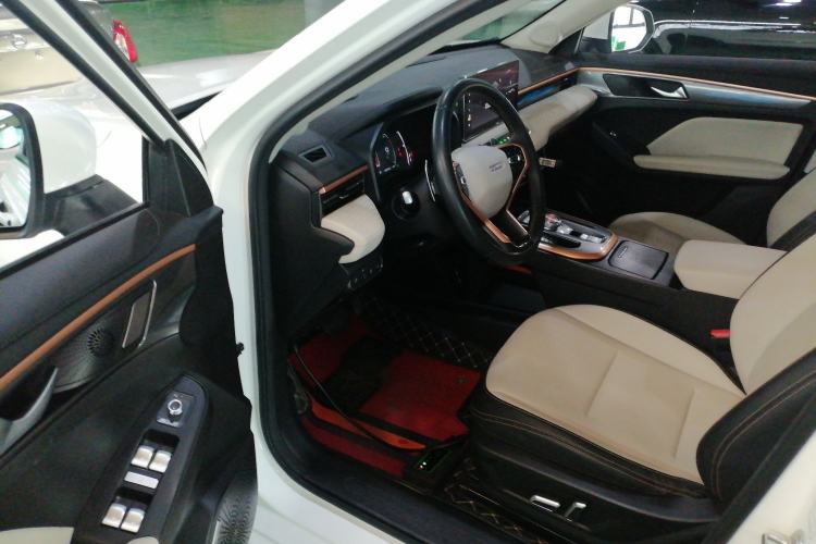 Used Haval JOLION 2021 1.5T Automatic Four-Door Version Driver Seat