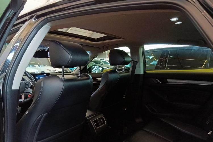 Used Honda Accord 2018 260TURBO Luxury Edition China V Emission Standard Headliner
