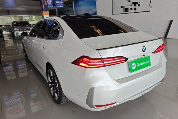 Used BMW 5 Series 2024 530Li Luxury Package Premium Edition
