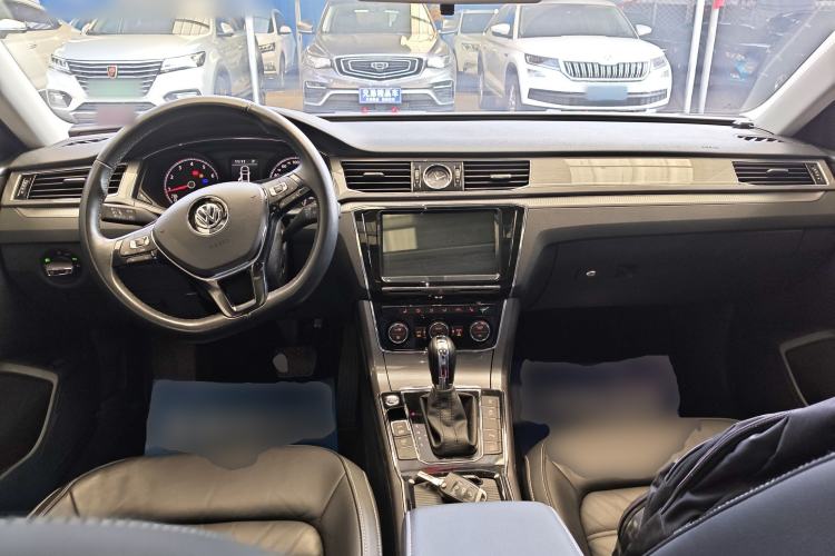 Used Volkswagen Passat 2017 330TSI DSG Luxury Edition