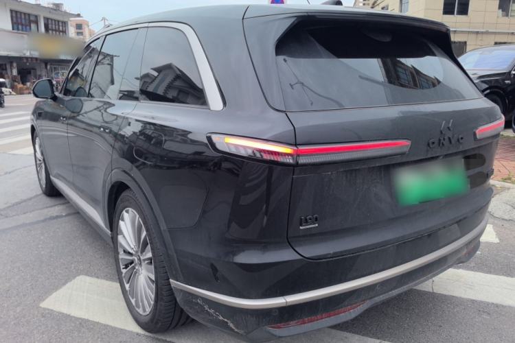 Used ONVO Luxeed L90 2025 Model—Max Six-Seater Version Rear Left 45 Deg