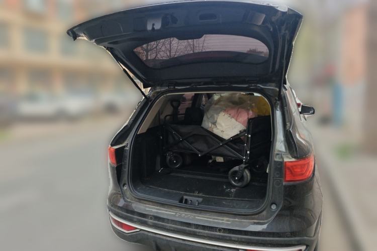 Used Sinotruk VGV U70 2020 1.5T Automatic Smart Enjoyment Elite Version 7 Seats Trunk