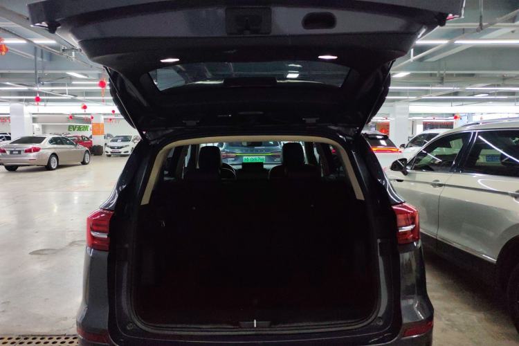 Used BYD Song 2021 Classic Edition 1.5T Automatic Luxury Model Trunk