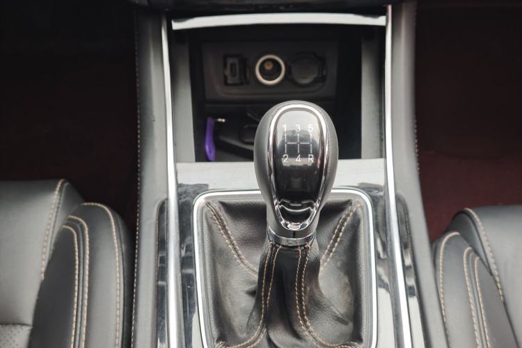 Used CHANGAN Eado 2018 1.6L GDI Manual Fashion Edition